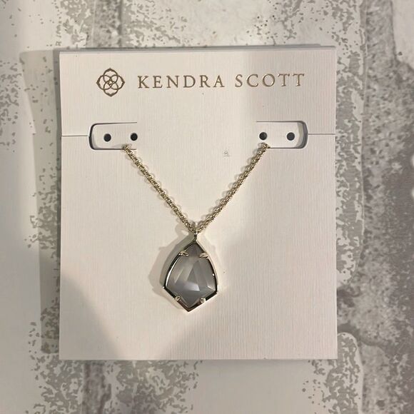 Kendra Scott Cory Gold Necklace NWT - Picture 1 of 5